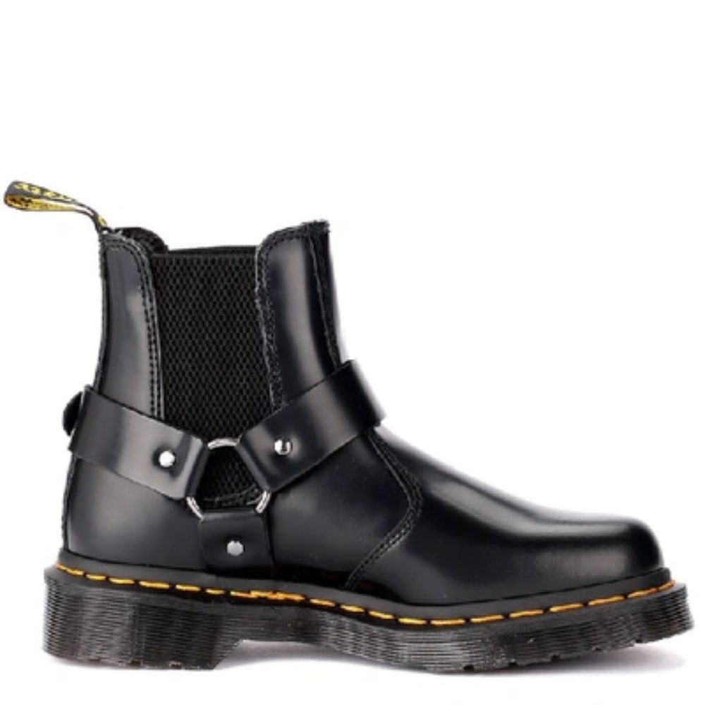 Dr. Martens Women's Wincox Chelsea Boots